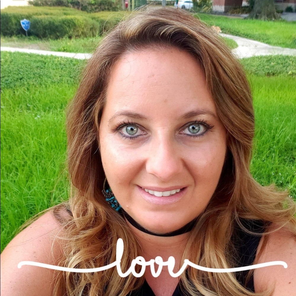 Meet your Posher, Christina